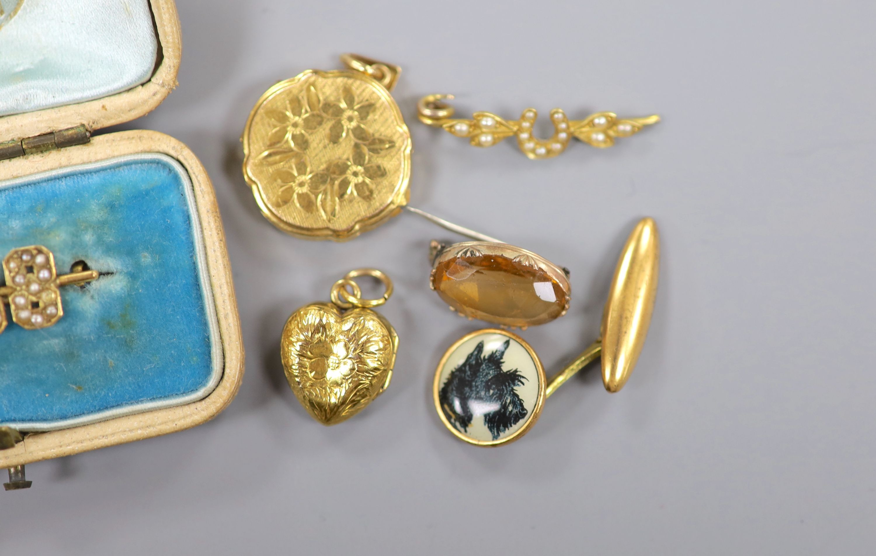 A modern engraved 9ct gold circular locket, gross 4.6 grams a 15ct and seed pearl set golf club bar brooch, gross 2.8 grams and other minor jewellery.
